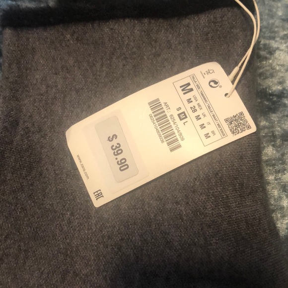 Trade - Picture 2 of 4